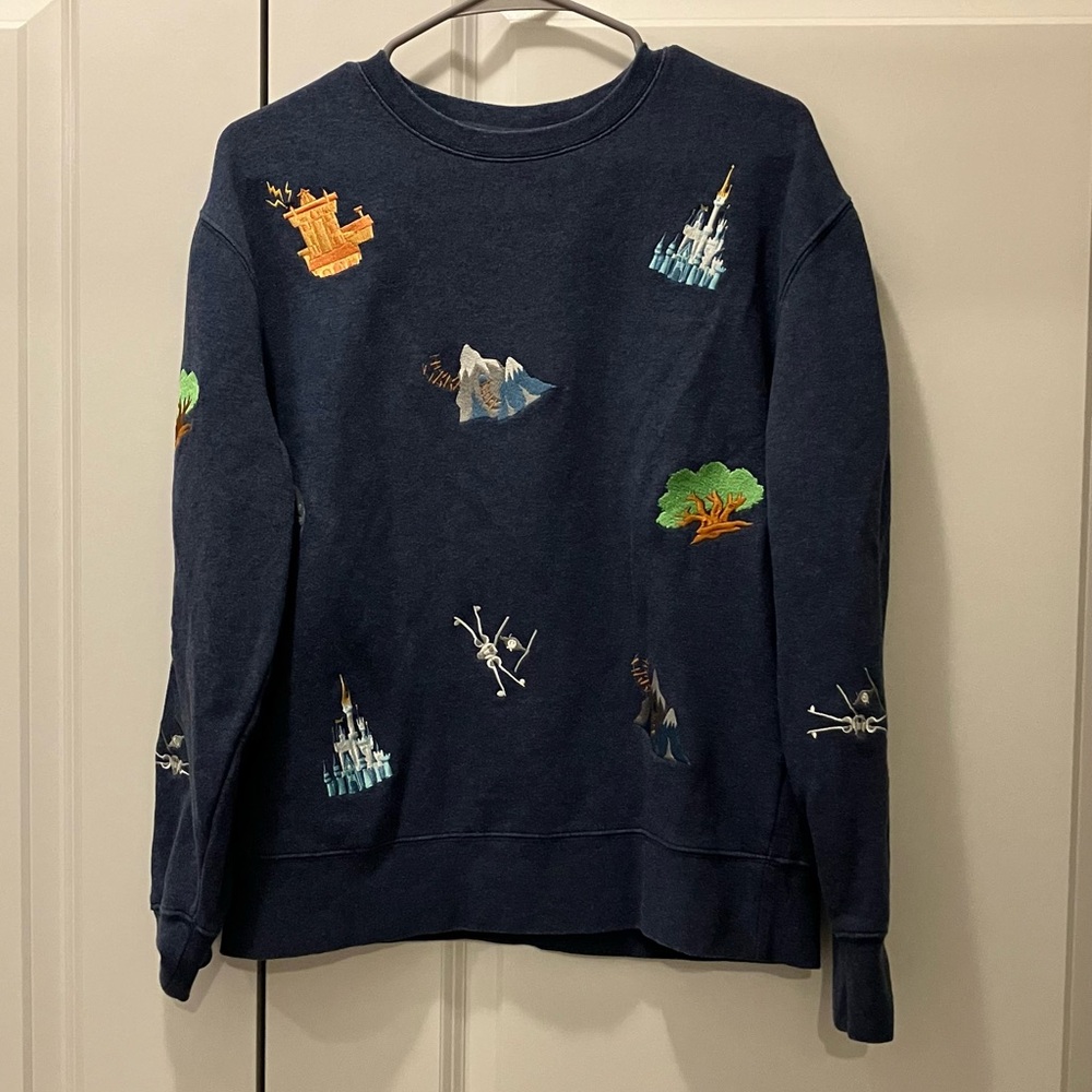 Authentic Disney Parks icon crewneck sweatshirt - super soft!
